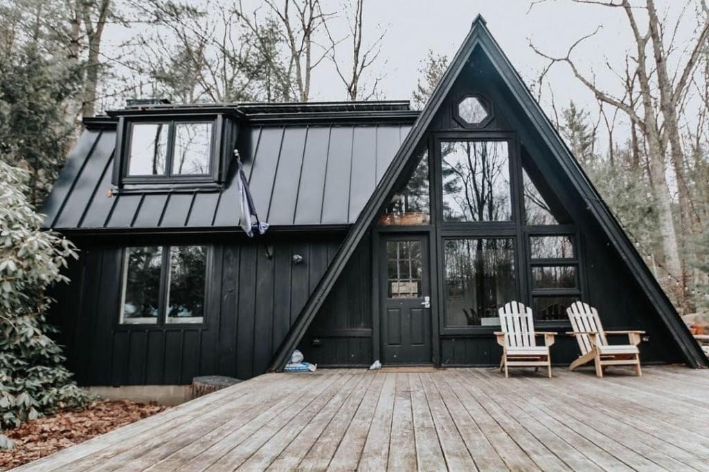 Exploring the Benefits of Connected Tiny Homes